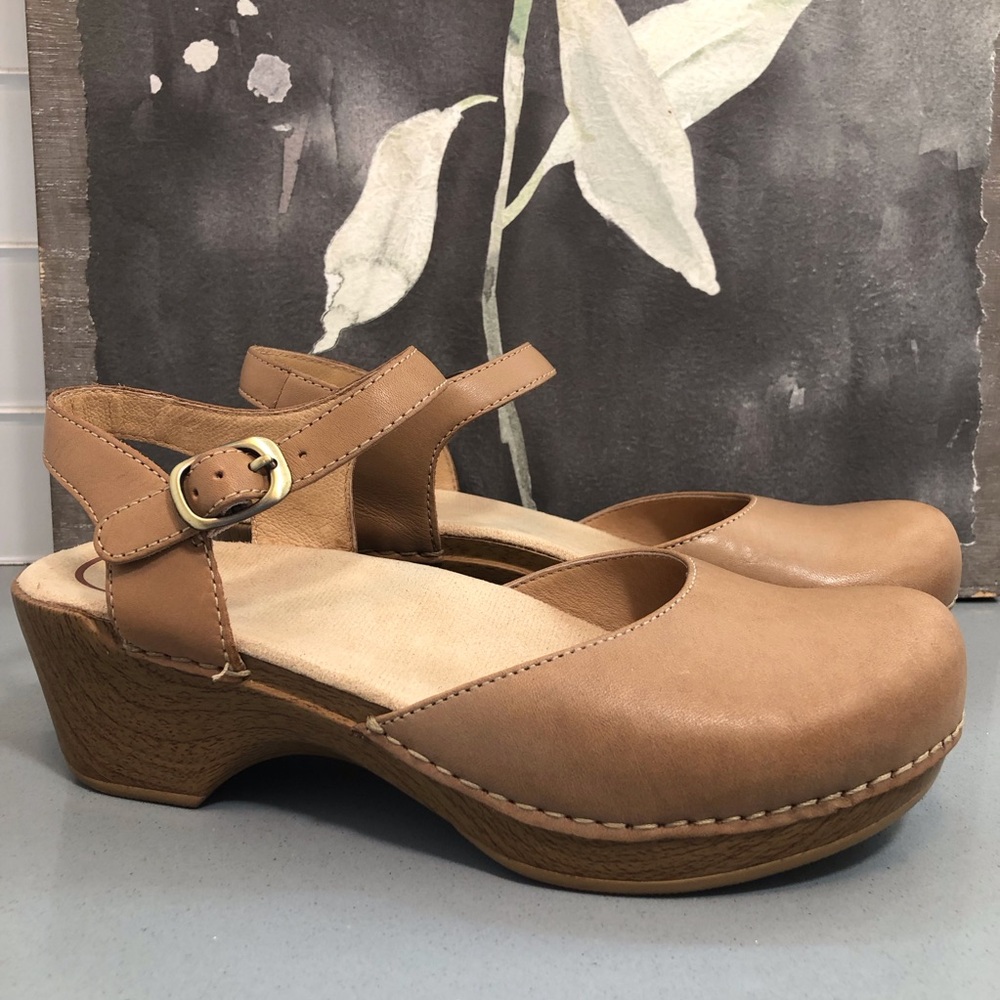Dansko Sam Mary Jane sz 9 - Picture 2 of 12